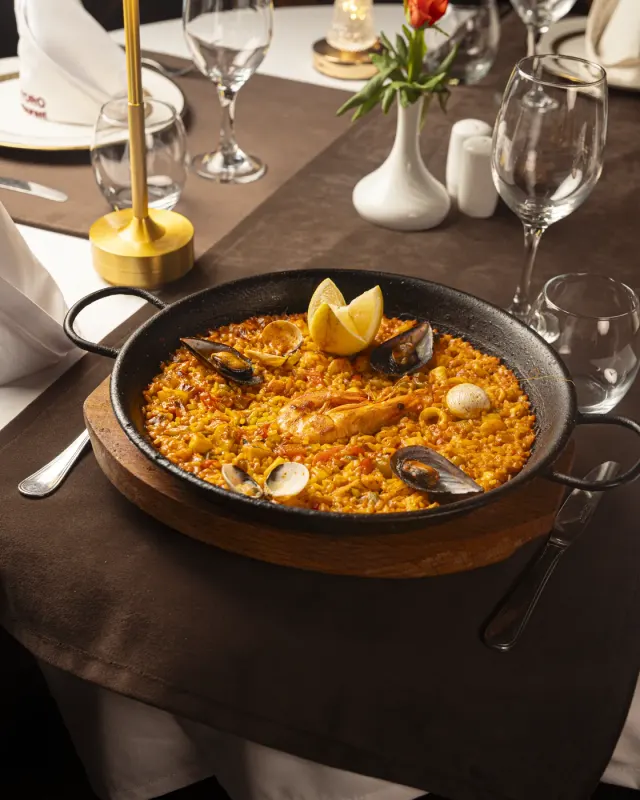 Meeresfrüchte-Paella — El Toro, Agadir